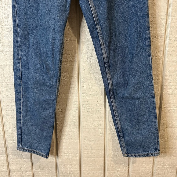 Zara Mom Fit Jeans, size 2. - Picture 7 of 8